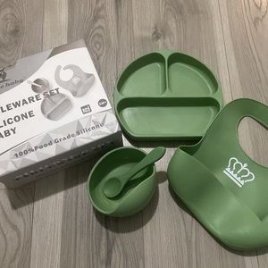 NEW Miracle Baby Tableware Set